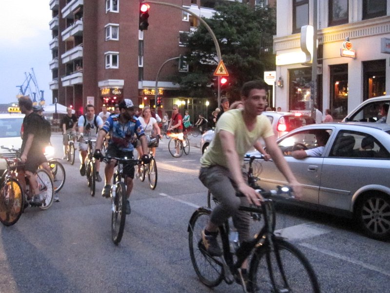 Critical Mass Hamburg 420